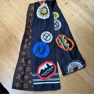 Louis Vuitton silk monogram world tour stickers bandeau